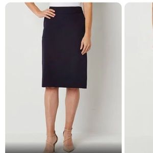 Liz Claiborne Collection Solid Navy Lined Pencil/ Straight Skirt Women's Size 4